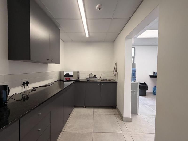 To Let Commercial Property for Rent in Fairview Eastern Cape